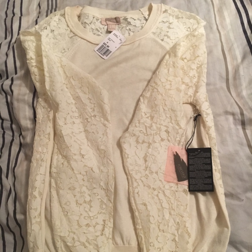 Forever 21 lace sweatshirt